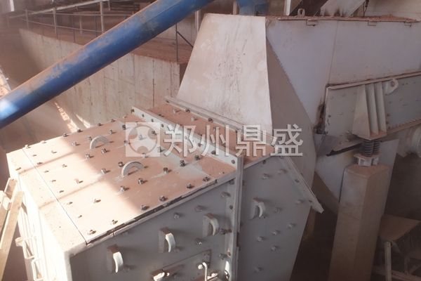 河南省时产量120吨固定式建筑垃圾破碎生产线制砖项目